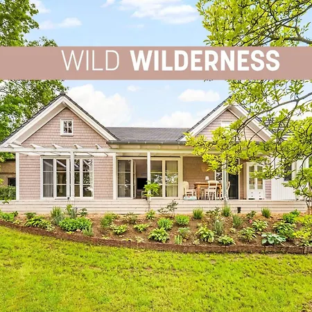 Wild Wilderness Holiday home Schaalby